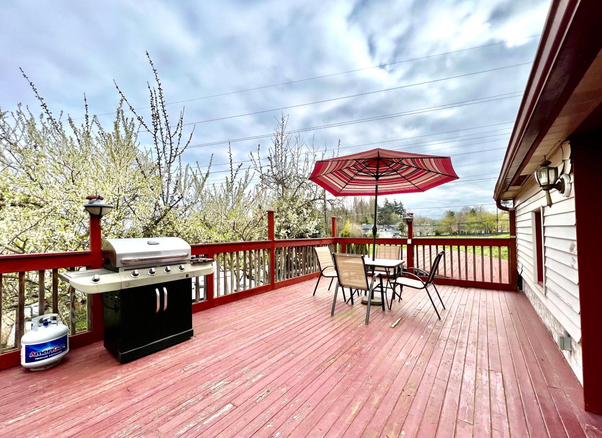 Private Tiny Room On The 1St Floor With Shared Bathroom Near Airport And Downtown Seattte سياتل المظهر الخارجي الصورة