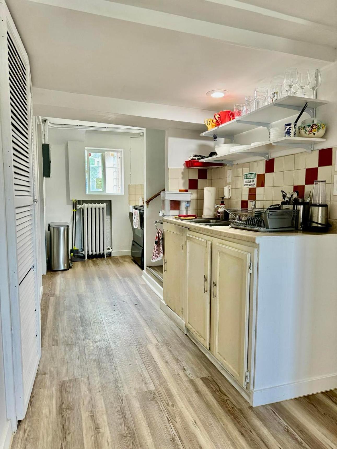Private Tiny Room On The 1St Floor With Shared Bathroom Near Airport And Downtown Seattte سياتل المظهر الخارجي الصورة