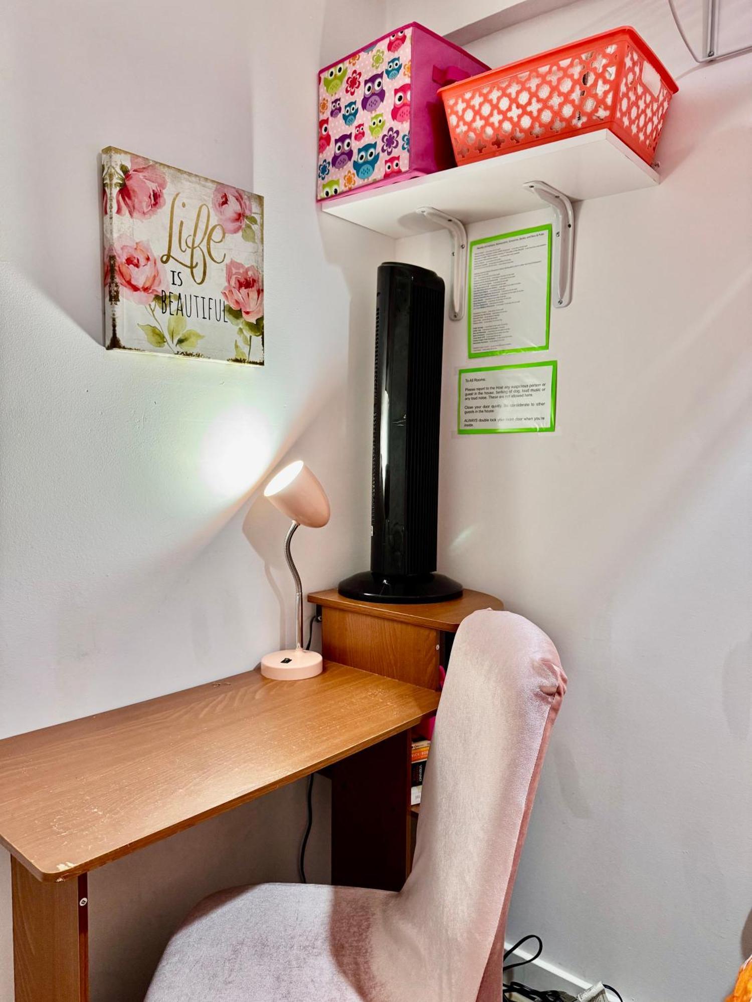 Private Tiny Room On The 1St Floor With Shared Bathroom Near Airport And Downtown Seattte سياتل المظهر الخارجي الصورة